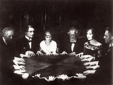 Traditional seance